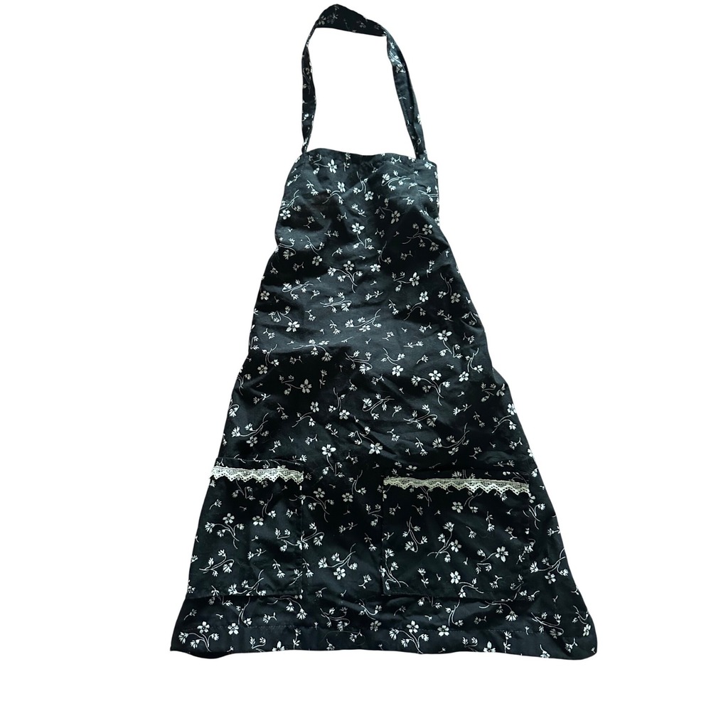 Black Floral Halter Top Open Back Cottagecore Lace Trim Pocket Sleeveless